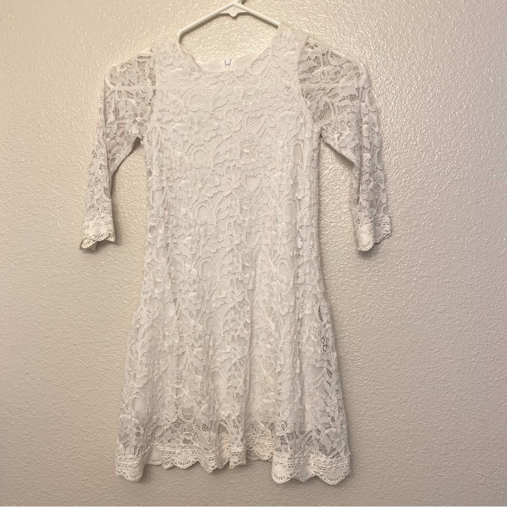 Girls long sleeve white lace dress-6/7yr